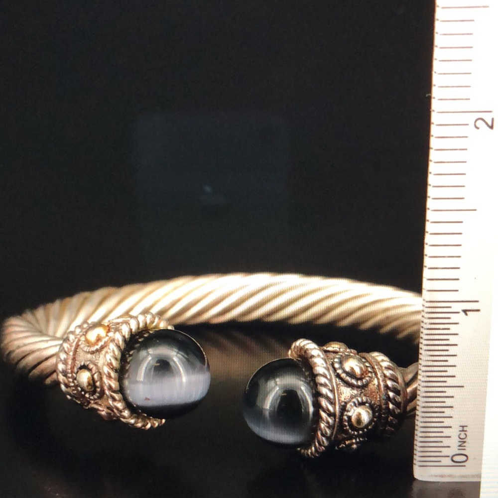 Twisted Cuff Bracelet w/Dark Purple End Caps